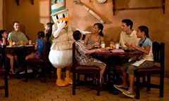 Walt Disney World Resort Character Dining Donald's Safari Breakfast 