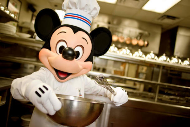 Free Dining Plan Offer at Select Walt Disney World Resort Hotels