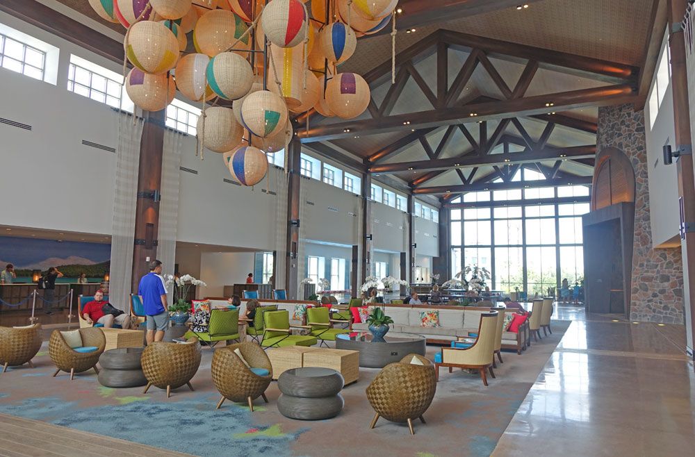 Luxury Meets Family-Friendly at Loews Sapphire Falls Resort at Universal Studios Orlando