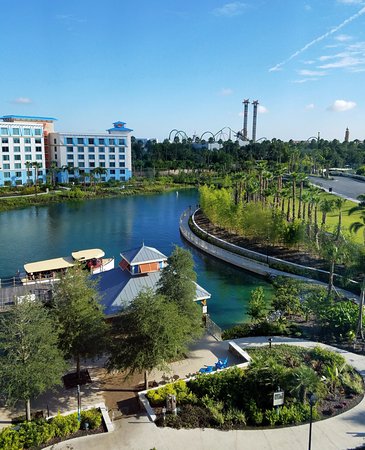 Luxury Meets Family-Friendly at Loews Sapphire Falls Resort at Universal Studios Orlando