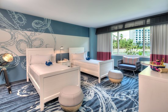 Luxury Meets Family-Friendly at Loews Sapphire Falls Resort at Universal Studios Orlando