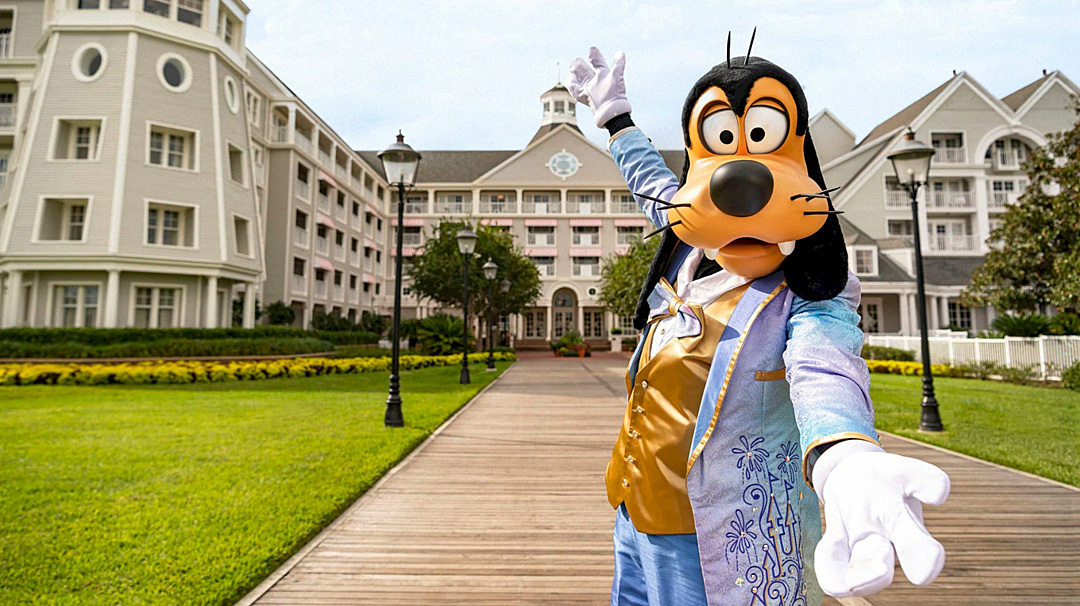 Disney+ Subscribers: Stay in the Magic and Save Up to 25% on Rooms at Select Disney Resort Hotels