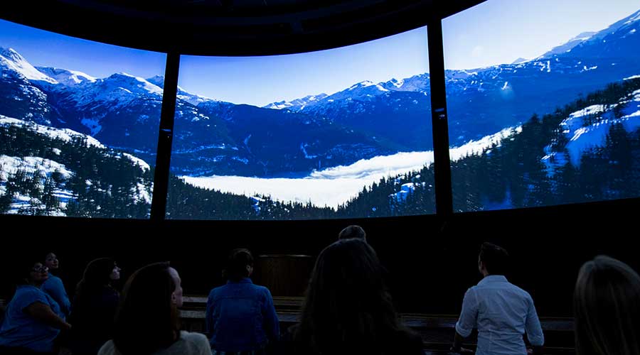 “Canada Far and Wide in Circle-Vision 360” in the Canada pavilion